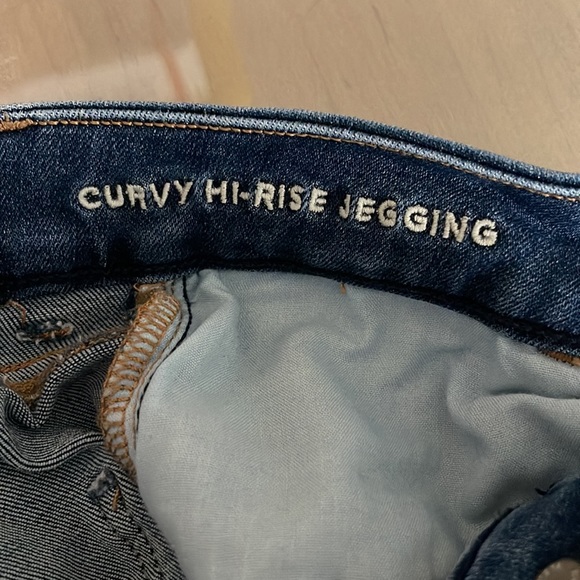 American Eagle Outfitters Jeans High Rise Curvy size 4 Short - Picture 4 of 9